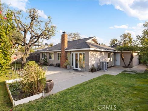 832 Presidio , Costa Mesa, CA