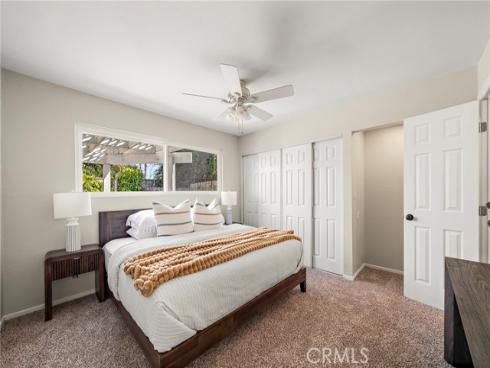 1025 Sea Breeze 11 , Costa Mesa, CA