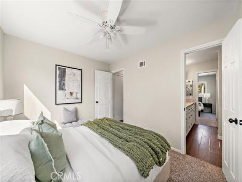 1025 Sea Breeze 11 , Costa Mesa, CA