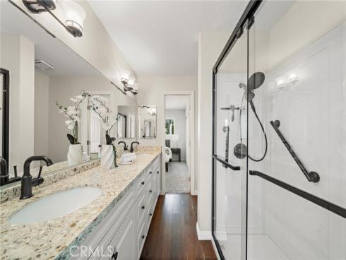 1025 Sea Breeze 11 , Costa Mesa, CA