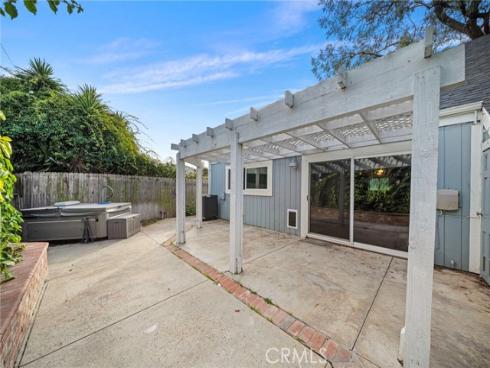 1025 Sea Breeze 11 , Costa Mesa, CA