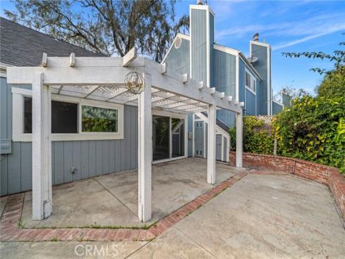 1025 Sea Breeze 11 , Costa Mesa, CA