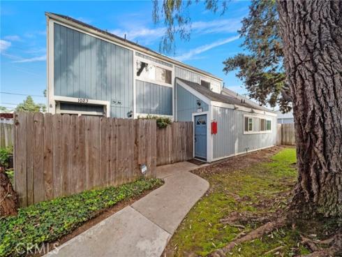 1025 Sea Breeze 11 , Costa Mesa, CA