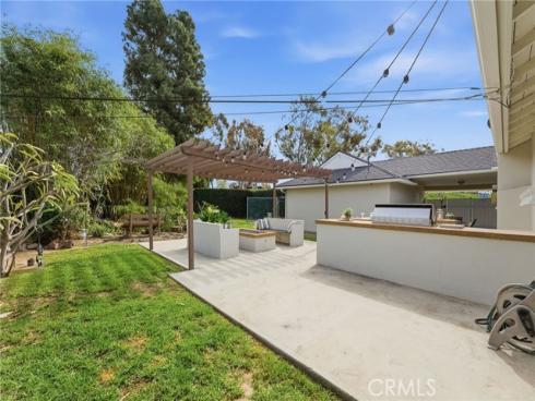 2702  San Lucas   Lane, Costa Mesa, CA