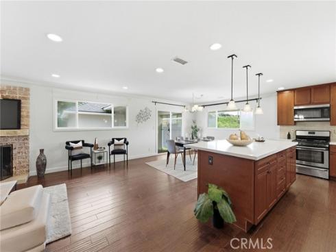 2702  San Lucas   Lane, Costa Mesa, CA