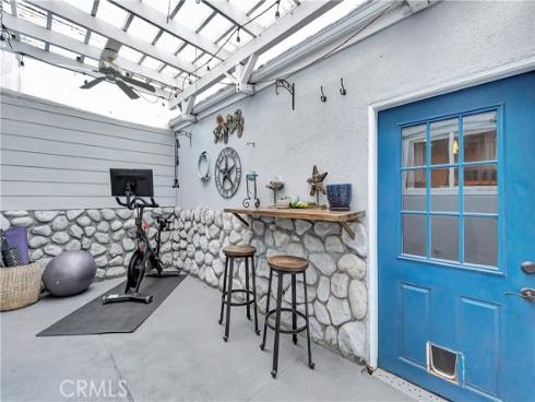 107  Yorktown   Lane, Costa Mesa, CA