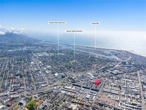 687  Doheny  , Costa Mesa, CA