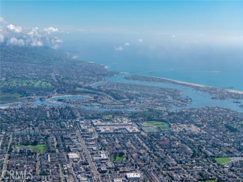 687  Doheny  , Costa Mesa, CA