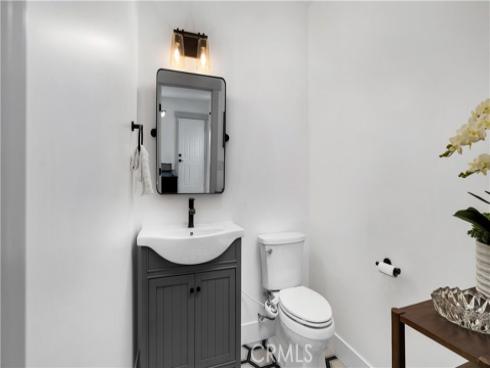 308 E 18th   Street, Costa Mesa, CA