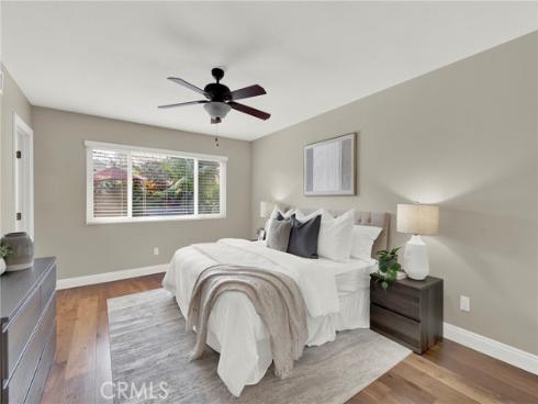 917  Helena  , Costa Mesa, CA