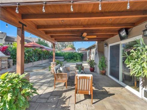 917  Helena  , Costa Mesa, CA