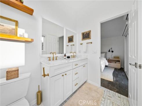 2229  Anaheim  , Costa Mesa, CA