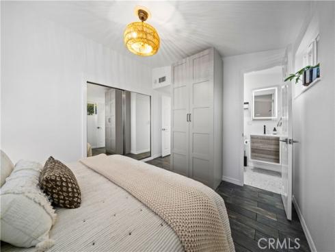 2229  Anaheim  , Costa Mesa, CA