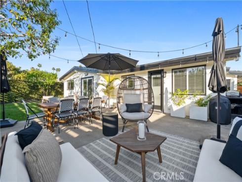 2229  Anaheim  , Costa Mesa, CA