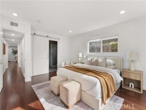 1113  Valley   Circle, Costa Mesa, CA