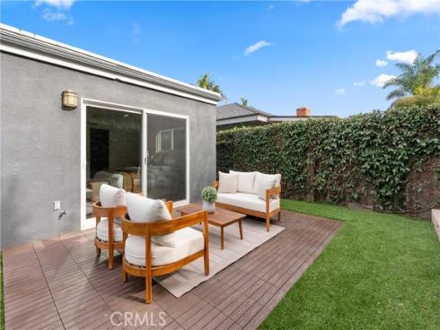 1113  Valley   Circle, Costa Mesa, CA