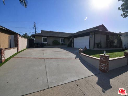 3032  Grant   Avenue, Costa Mesa, CA