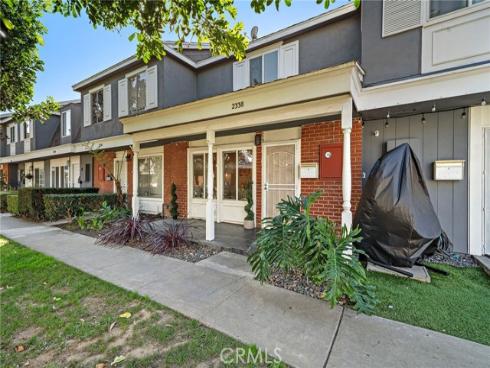 2338 Bunker Hill , Costa Mesa, CA