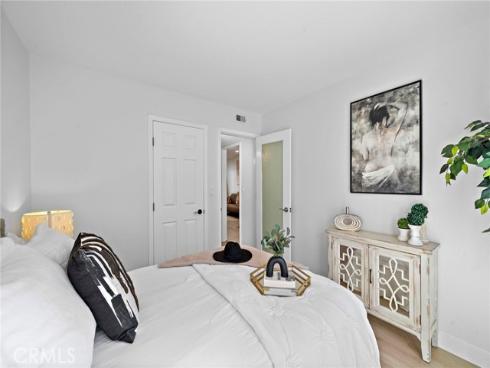 2338 Bunker Hill , Costa Mesa, CA