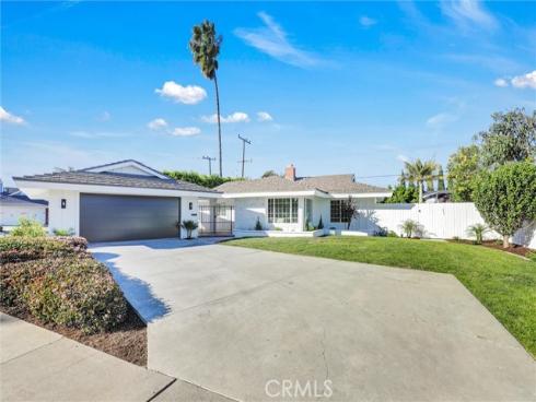 2046 Calvert , Costa Mesa, CA