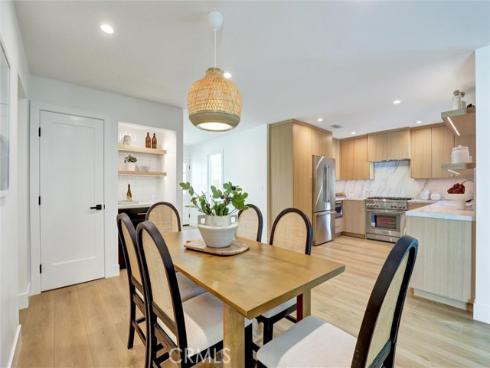 2046 Calvert , Costa Mesa, CA