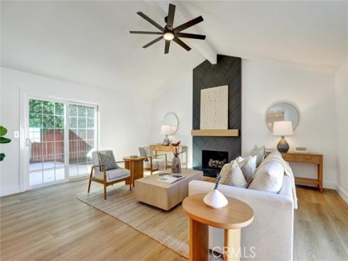 2046 Calvert , Costa Mesa, CA