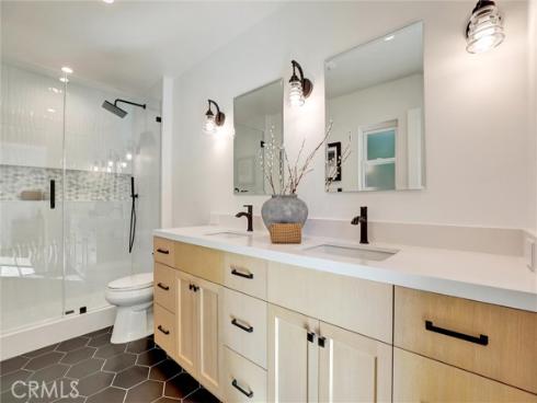 2046 Calvert , Costa Mesa, CA