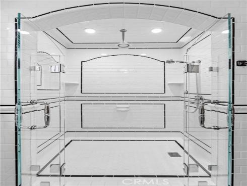 2074  Meadow View   Lane, Costa Mesa, CA