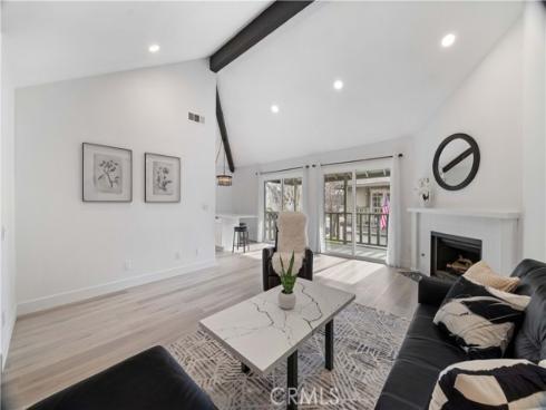 2231  Pacific  A1 , Costa Mesa, CA