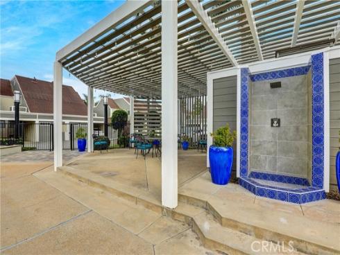 2554 Elden B102 Avenue, Costa Mesa, CA