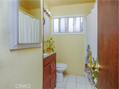 674  Senate   Street, Costa Mesa, CA