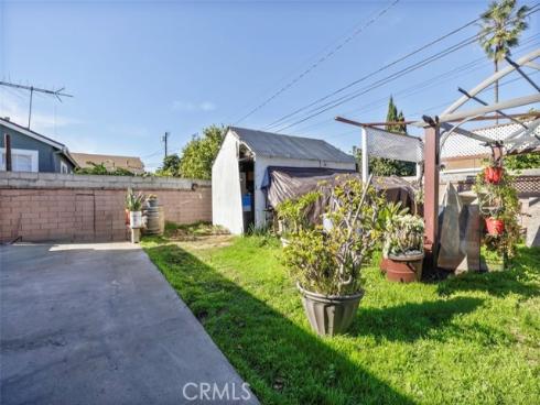 674  Senate   Street, Costa Mesa, CA