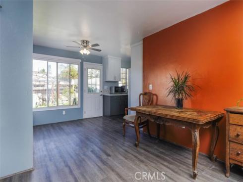 674  Senate   Street, Costa Mesa, CA