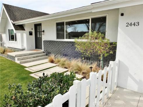 2443  Fordham  , Costa Mesa, CA