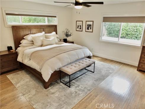 2443  Fordham  , Costa Mesa, CA