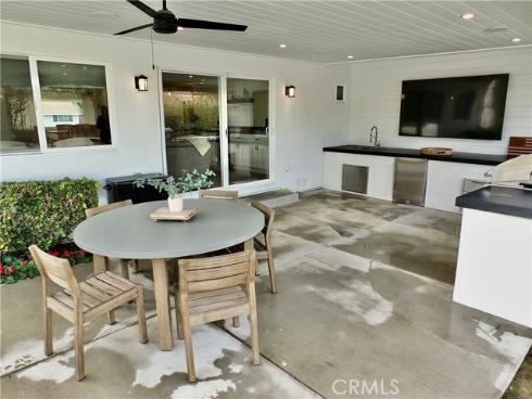 2443  Fordham  , Costa Mesa, CA