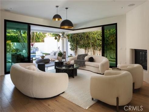 311  Costa Bella   Court, Costa Mesa, CA