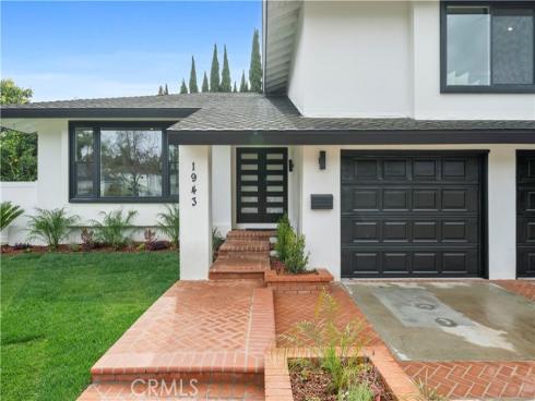 1943  Pelican Place  , Costa Mesa, CA
