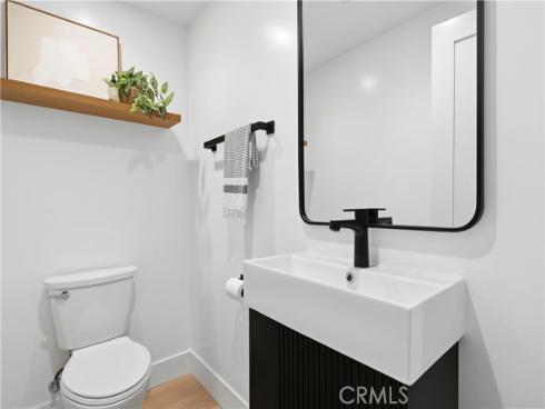 1943  Pelican Place  , Costa Mesa, CA