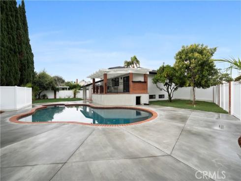 1943  Pelican Place  , Costa Mesa, CA