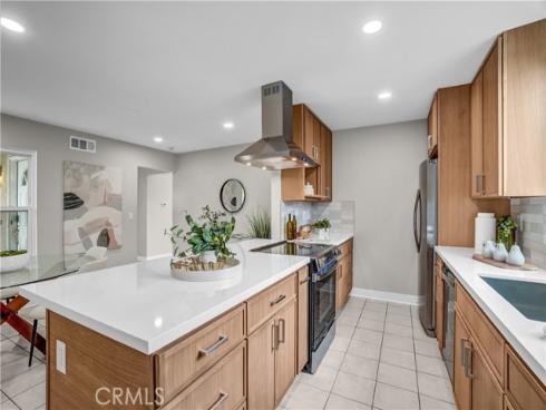 1616  Sandalwood   Street, Costa Mesa, CA