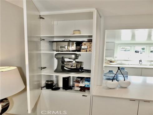 250  Bucknell Rd  , Costa Mesa, CA