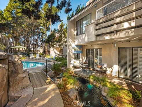 421  Bryson Springs  , Costa Mesa, CA