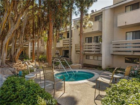 421  Bryson Springs  , Costa Mesa, CA