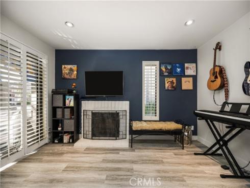 421  Bryson Springs  , Costa Mesa, CA