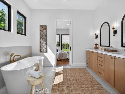 2587  Willo   Lane, Costa Mesa, CA