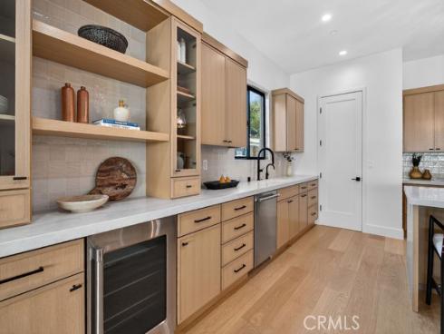 2587  Willo   Lane, Costa Mesa, CA