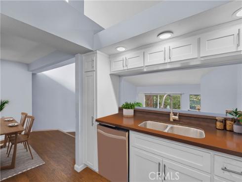 781  Grayling   Bay, Costa Mesa, CA