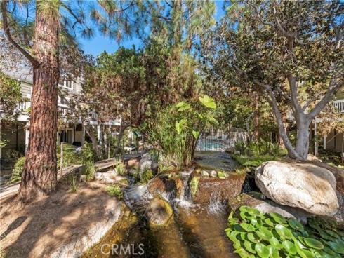781  Grayling   Bay, Costa Mesa, CA