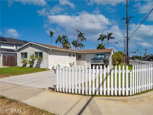 2252  Federal  , Costa Mesa, CA